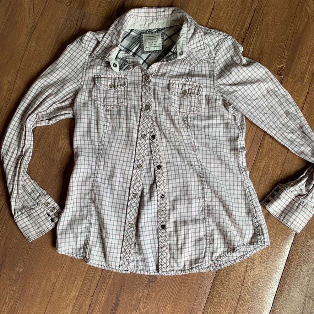 9/$35 Old Navy Country Long-sleeve Top sz L